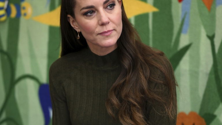 Así es el famoso vestido de Kate Middleton que se agotó en cuestión de horas