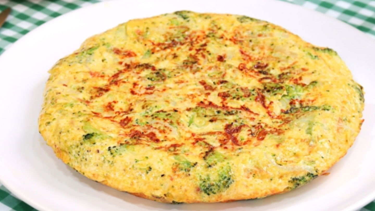 Tortilla de brócoli, receta paso a paso