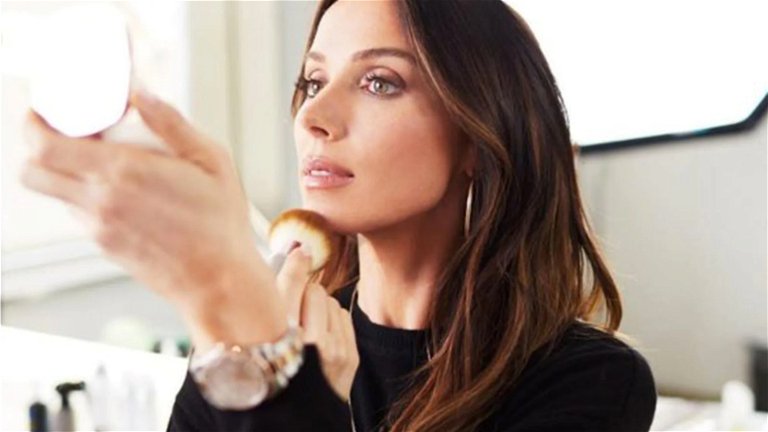Invierte el orden: este es el truco de maquillaje infalible para conseguir un efecto piel perfecta
