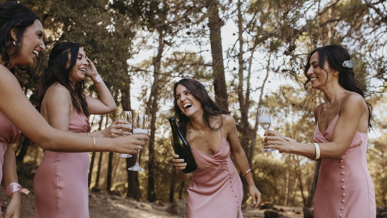 11 ideas de vestidos de invitada para una boda de día