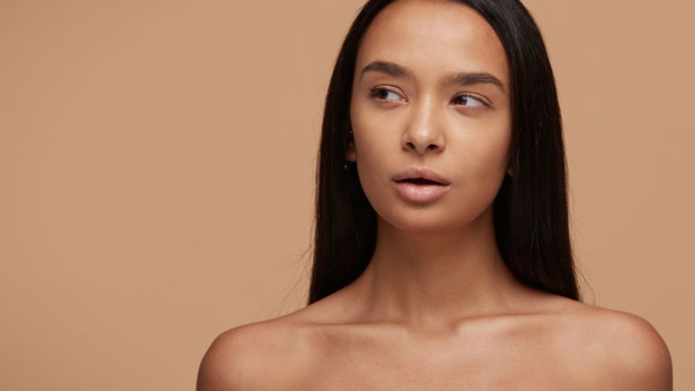 Cómo intensificar el bronceado de tu rostro con maquillaje