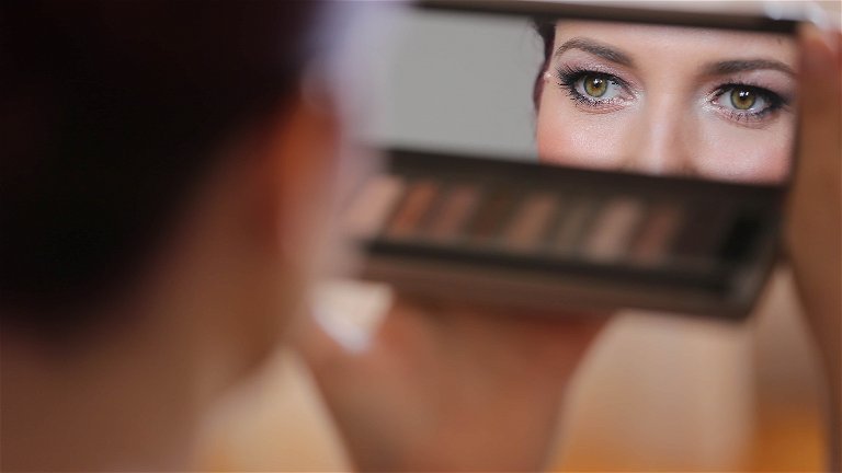 Cómo maquillar los ojos para que parezcan más claros