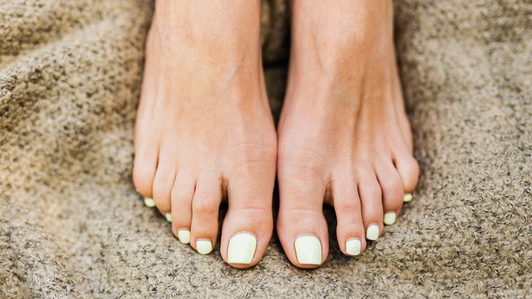 Cómo cortarse las uñas de los pies correctamente