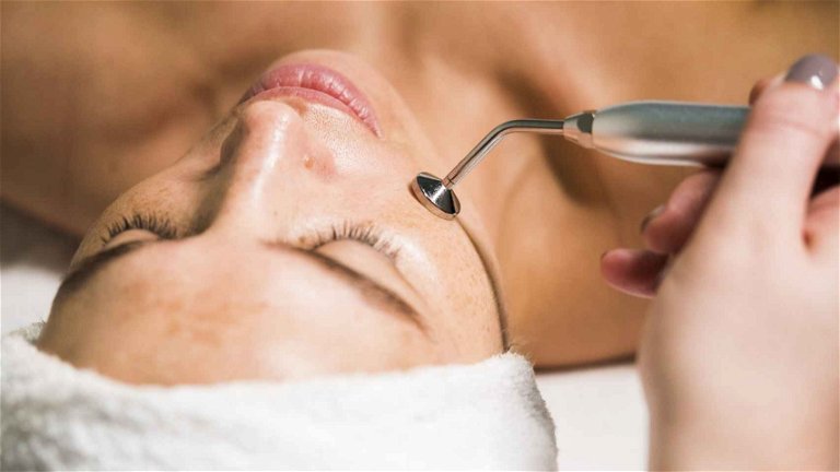 Oxigenoterapia facial: qué es y qué beneficios tiene para la piel