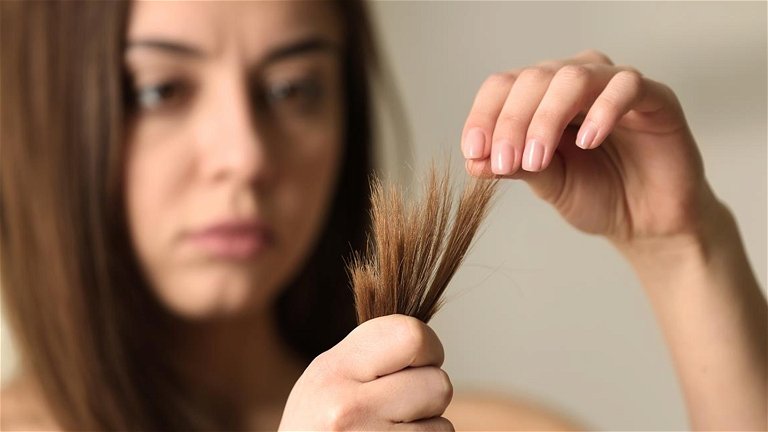 Cómo sellar las puntas del pelo de forma natural