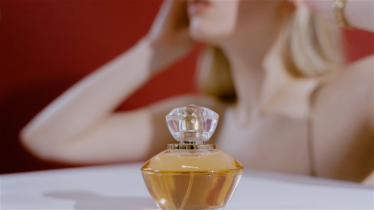 8 perfumes baratos de Zara para mujer