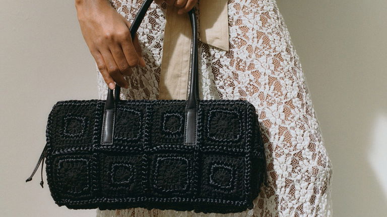 Olvídate del bolso clásico: 11 diseños de Mango que triunfan esta primavera