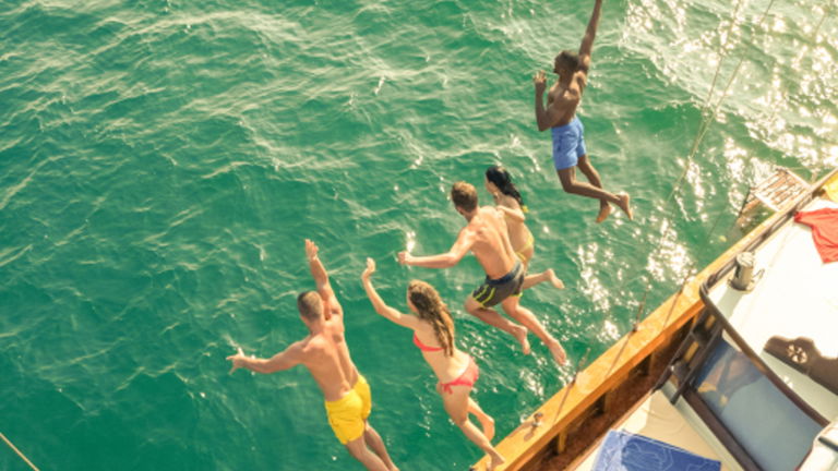 El mar como nunca lo habías vivido: SamBoat lanza su línea de experiencias únicas
