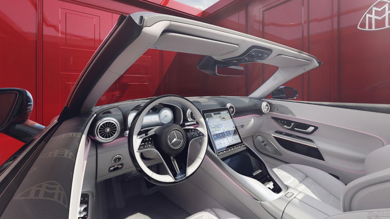Mercedes-Maybach SL 680: el biplaza descapotable que redefine el placer de conducir al aire libre