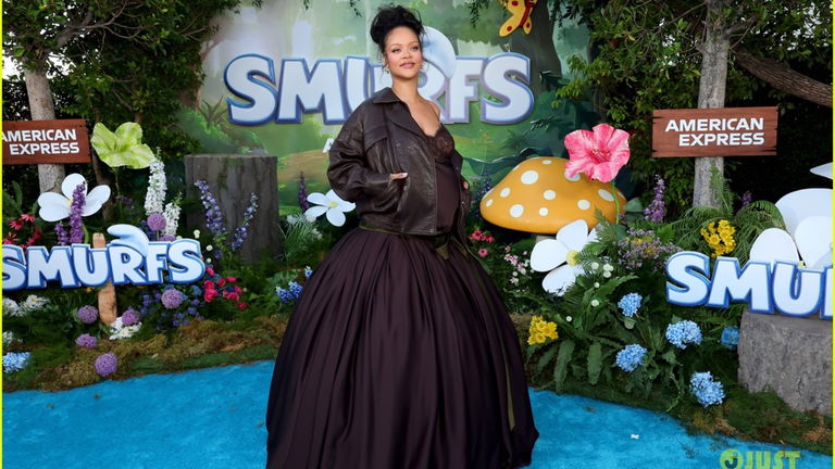 El look lencero premamá de Rihanna que puedes imitar