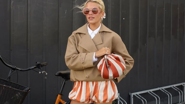 Los pantalones icónicos de La Veste tienen versión corta (así los vimos en Copenhague)