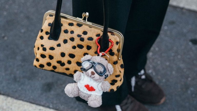 Parfois y Zara tienen los charms de peluche más bonitos que ya compiten con los Labubu
