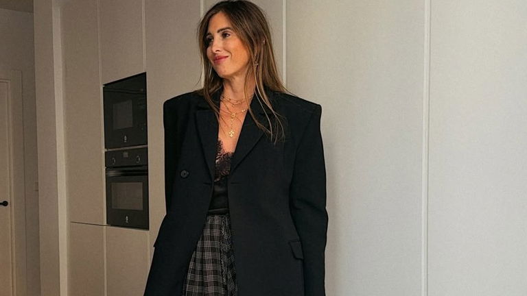 Adiós vaqueros: los 6 pantalones de Zara que Estíbaliz Prieto propone como alternativa a los jeans esta temporada