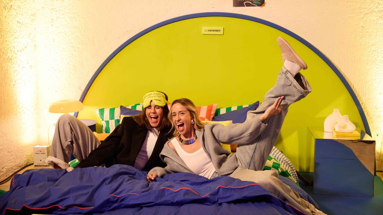 Hot Potatoes celebra su nueva imagen con una “fiesta en casa” y marca el inicio de una etapa más atrevida