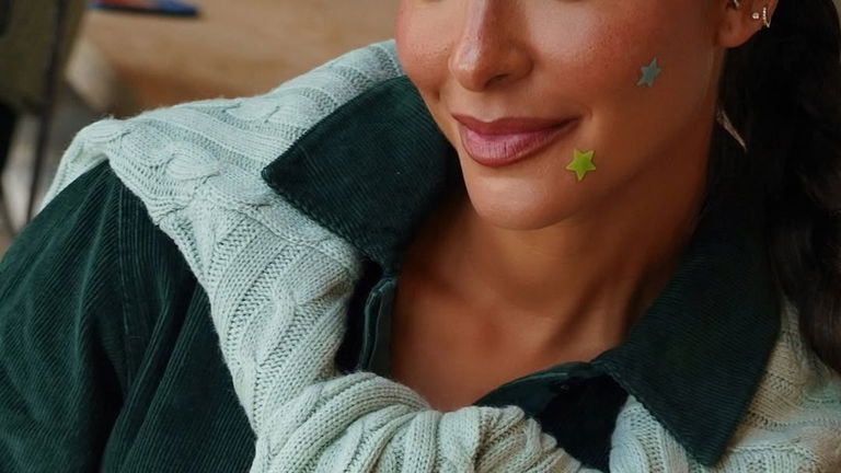 Parches en forma de estrella para el acné: del complejo a la tendencia más viral