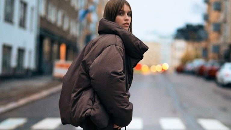 El nuevo básico de Zara que TikTok ha vuelto viral y combina con todo