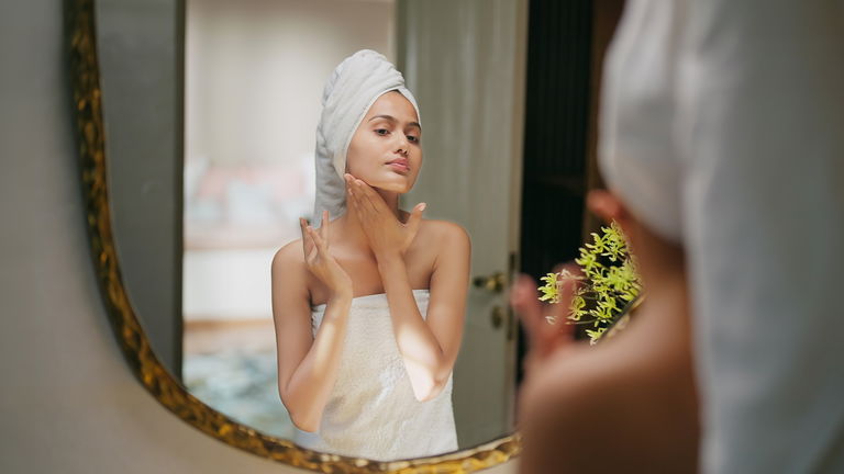 El escudo vegetal que tu piel necesita este invierno: Rosa Mosqueta & Té Blanco de Weleda