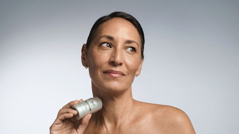 El sérum en stick que revoluciona la firmeza de la piel